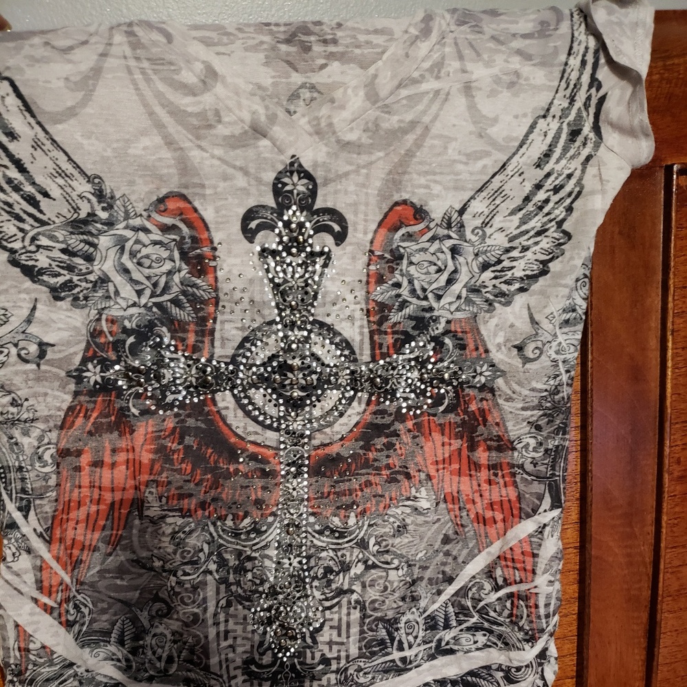 Sleeveless t-shirt bundle